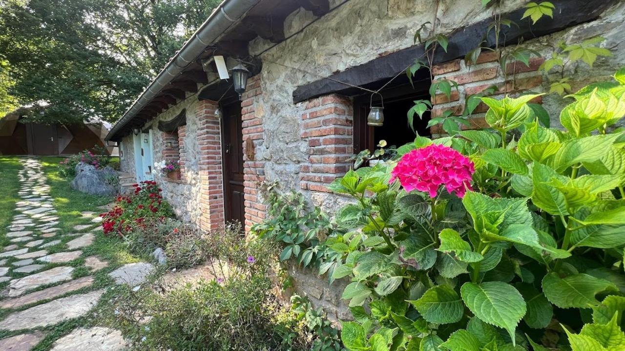 Los Acebos De Pena Cabarga, Cupula Experiencias Sobremazas Exterior foto